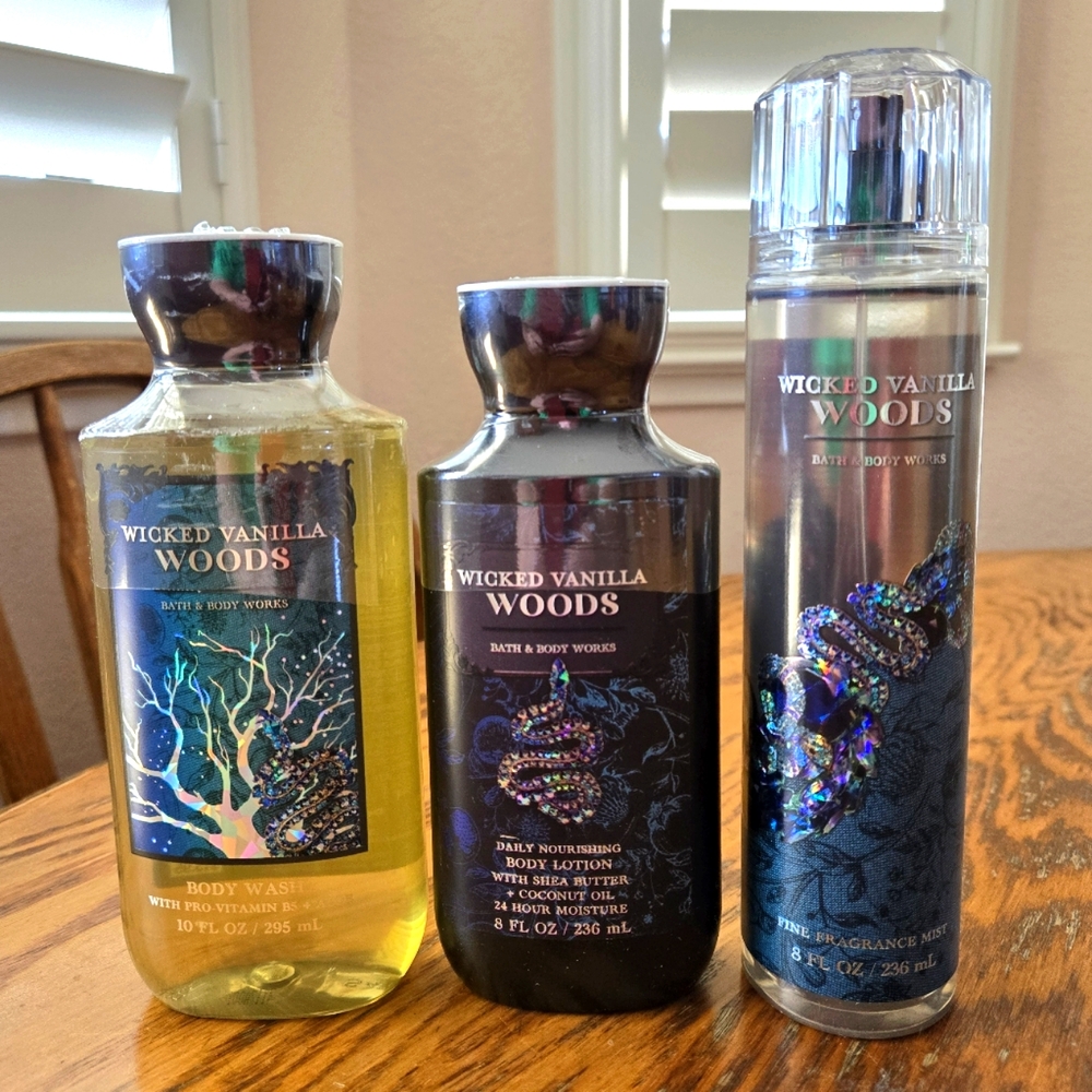 πBOGO 50% OFFπΉπ²π³πNWTβΌοΈ Bath & Body Works "Wicked Vanilla Woods" 3-piece Set - Picture 1 of 10